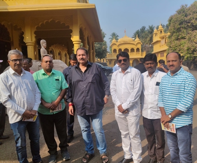 छत्रपती शिवाजी महाराजांचे वंशज खासदार मा. श्री. उदयनराजे भोसले यांची सदिच्छा भेटड